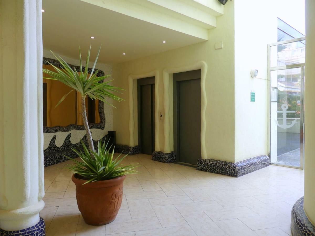 Benalmadena Costa Sol Holiday Rentals Exterior photo